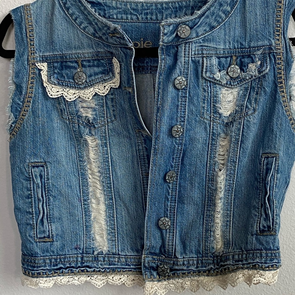 Hippie Laundry Denim Vest w Hand crochet trim